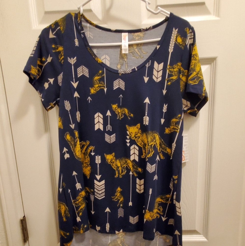 *Lularoe Classic-T*
